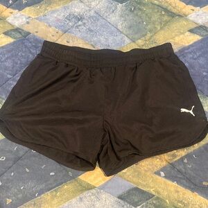 PUMA Black Shorts Women’s Large Medium Rise Worn Excellent Condition